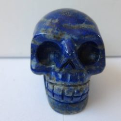 Lapis Lazuli Traveler Alien Skull 4 - Isis connectie = 5 x 4 x 3 cm - 110 gram