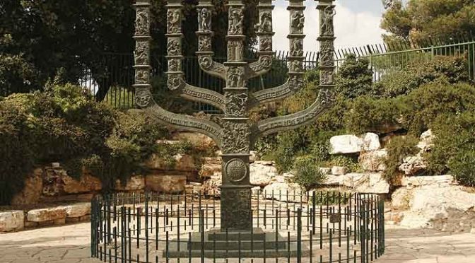 Kracht achter het Heilige LeMUria Getal 7 op de Poortdagen in juli