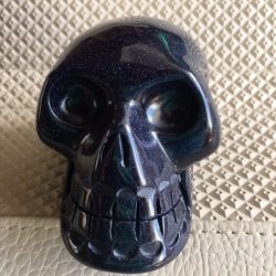 Goudsteen Blauw Skull 6 - Pleiadische Zusters verbinding = 8 x 5.5 x 5.5 cm