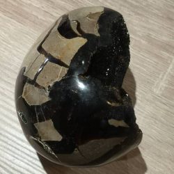 Septarie Ei nr 1: 8x6 cm (hxb) - Drakensteen Geode - Madagaskar