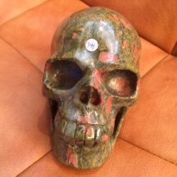 Unakiet Skull nr 3 XL: Verbonden aan Feeërieke Elfenwerelden = 12.5x7.5x10 cm - 1427 gram