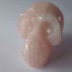 Rozenkwarts Skull 14