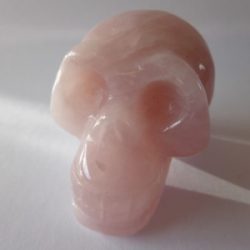 Rozenkwarts Skull 8