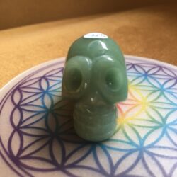 Aventurijn Groen Alien MINI Skull nr 2 - Afkomstig van het Andromeda Sterrenstelsel