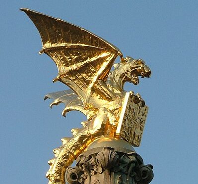 September: DRAKENMAAND i.c.m. LeMUria Drakenstad ’s Hertogenbosch