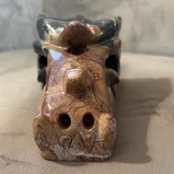 Jaspis Polychroom - Uluru Moederdrakin XL 8 (15x10x8 cm - 1505 gr): ZE VERTEGENWOORDIGT HET OER GEHEUGEN VAN DE LEMURIA  STAMOUDSTEN