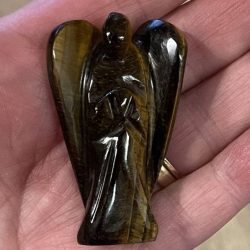 Tijgeroog Engel 2: 5,5 x 3,3 x 1,5 cm - vermindert faalangst én examenvrees