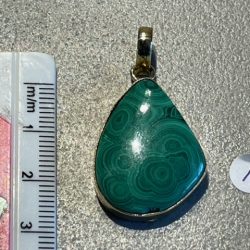 MALACHIET HANGER 1 (Kongo) - met Gouden opleg: Ingewijd als LEMURIA GROENE TARA hanger