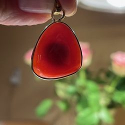 CARNEOOL HANGER 4 (Uruguay) - met Gouden opleg: Ingewijd als LEMURIA MARIA MAGDALENA hanger