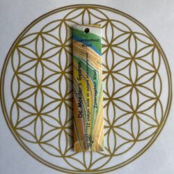 Wierook: ZUIVERINGSHOUT WOUD - 12 korte Ingewijde Natuurzuivere geurstokjes van Moeder's Bloemen