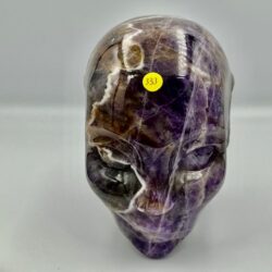 Chevron Amethist Fairy - Elf schedel L1: 10x7x10 cm - 997 gram