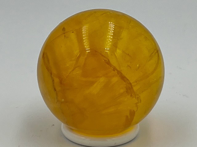 Fluoriet goudgeel met Mica Bol 16: 4 cm Ø - 101 gram